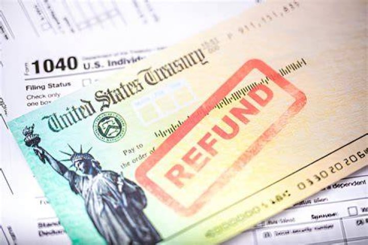 How do you contact Oregon about tax refund?