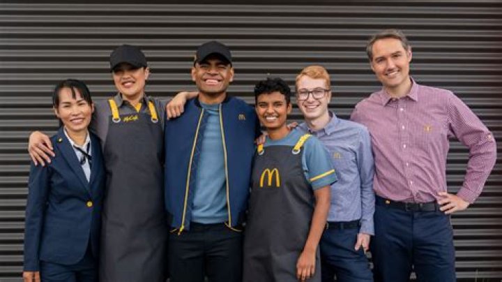 How long do Mcdonalds managers work?